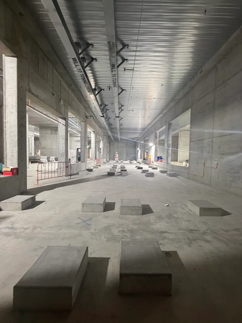 Interior floor plate of a commercial building